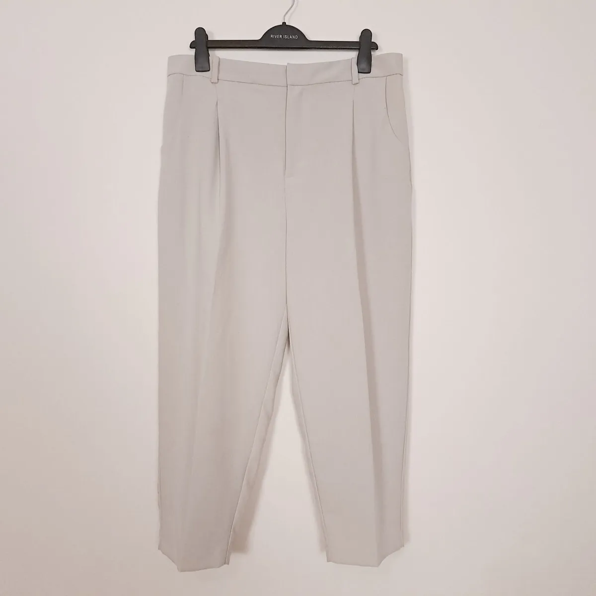 Zara Beige Off White Pleated Cropped Trousers XL - Image 1