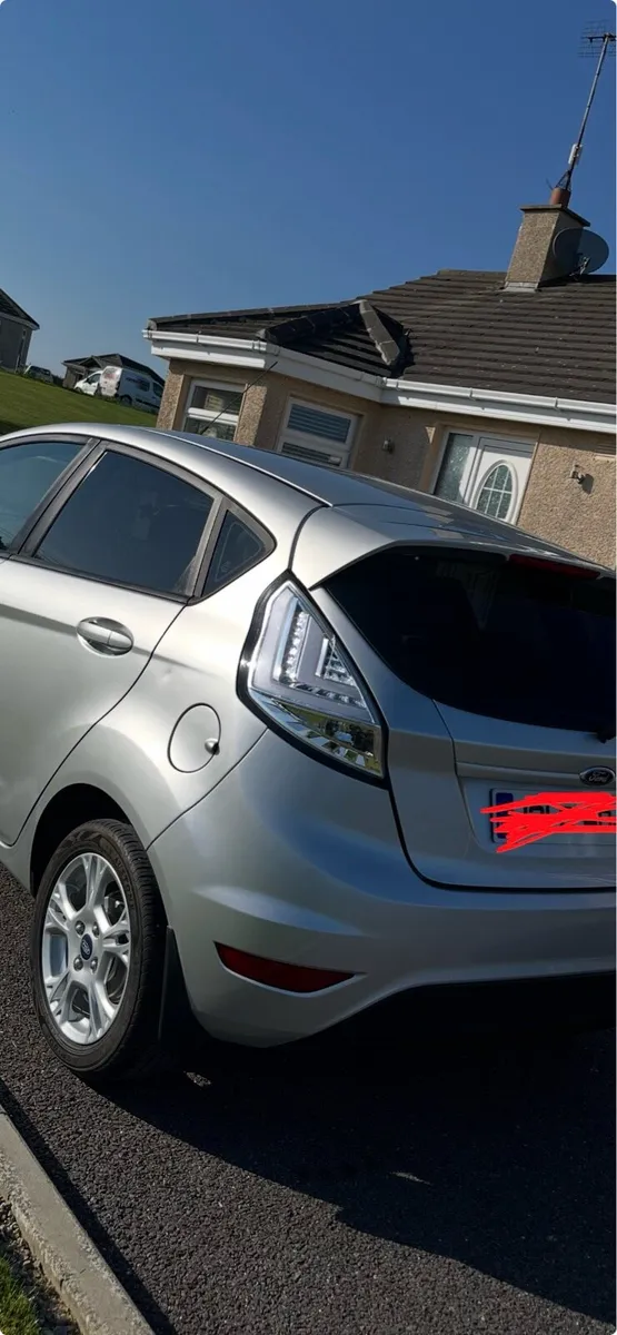 Chrome LED rear tail lights FIESTA - Image 2