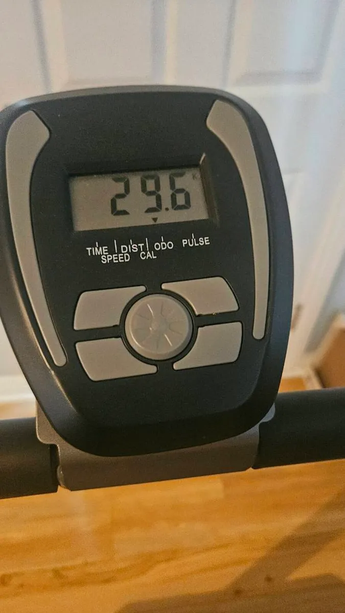 Treadmill Foldable - Image 2