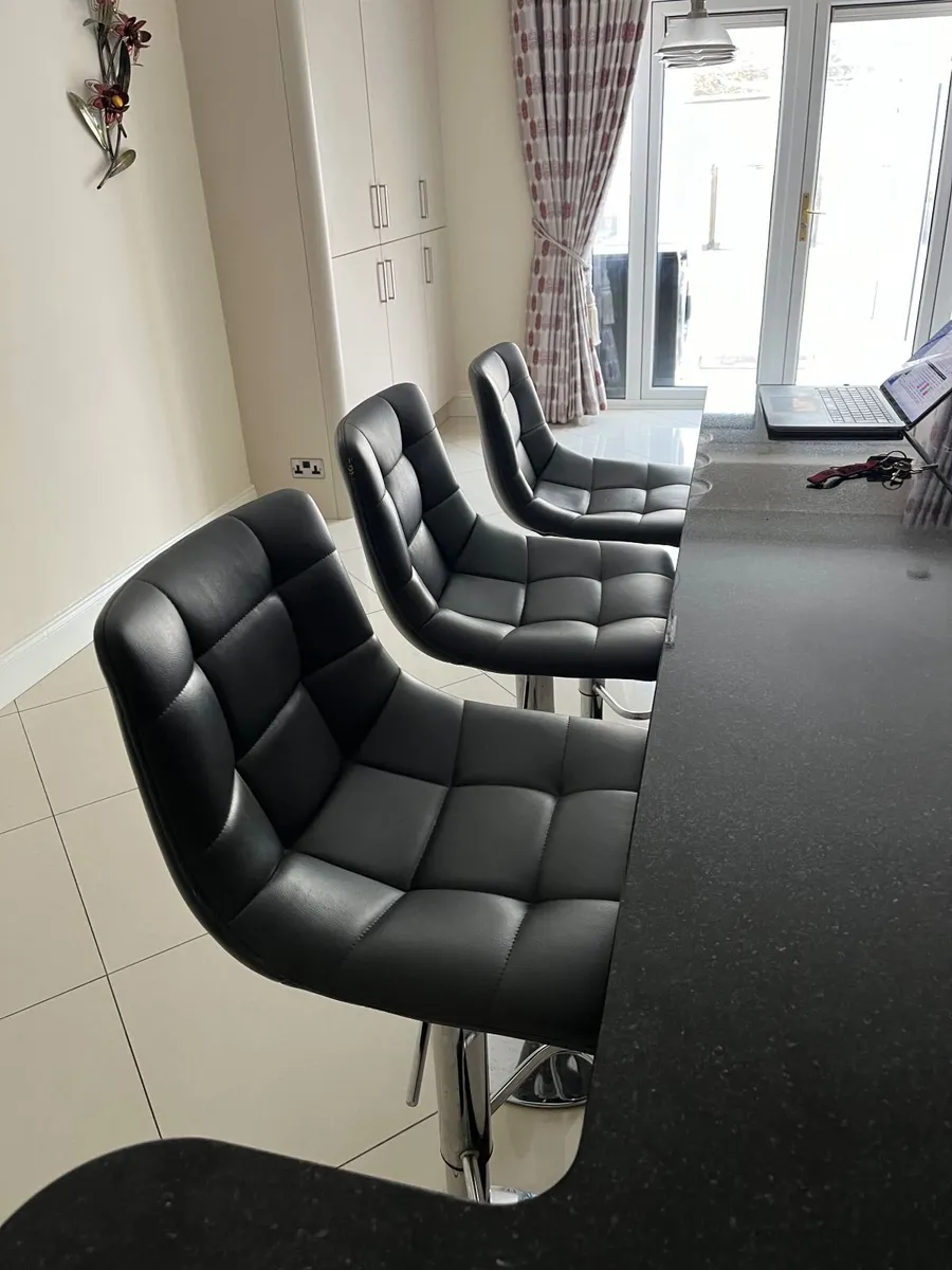 3 Chairs for Sale - Image 2