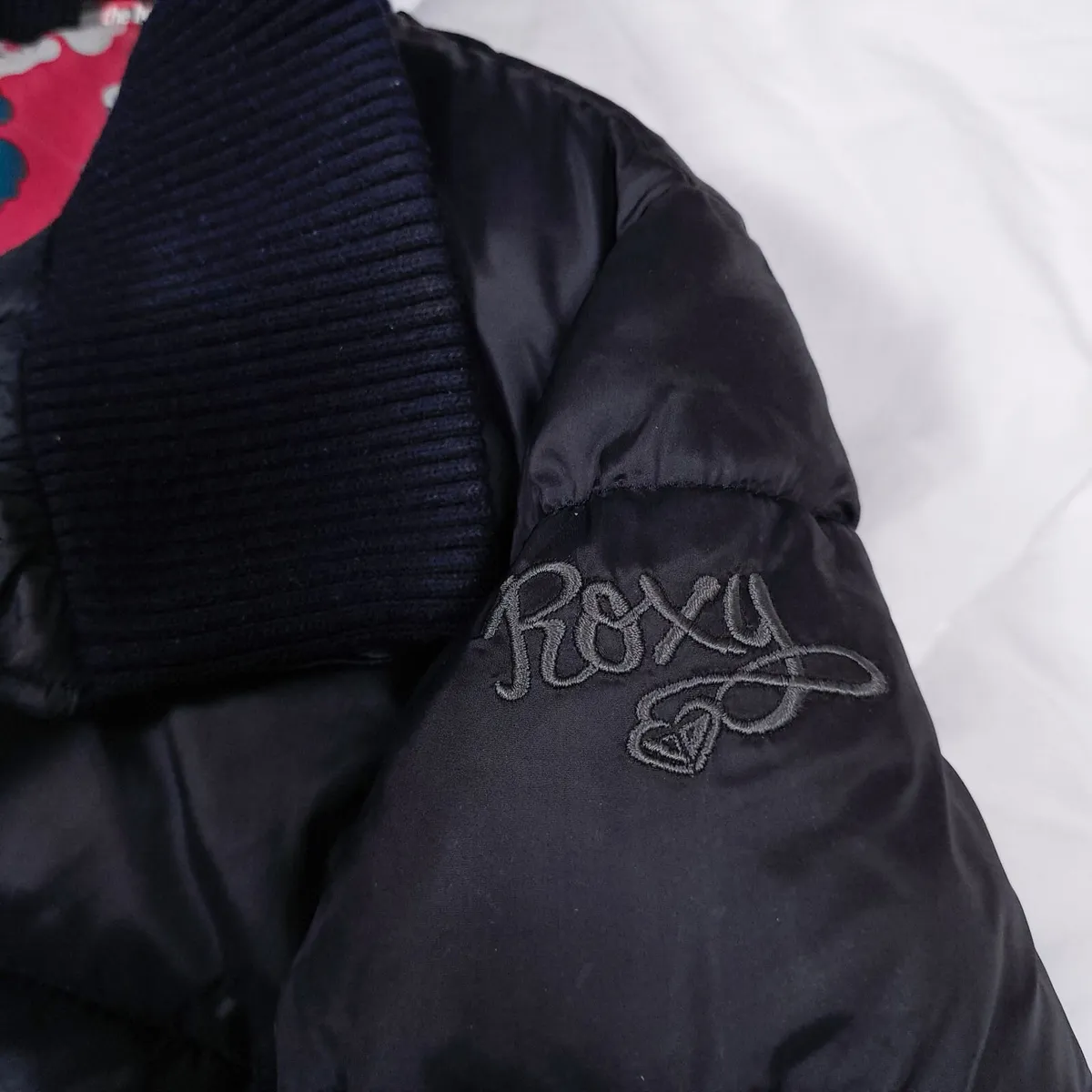 Roxy Girl Black Puffer Jacket 8UK/36EU - Image 2