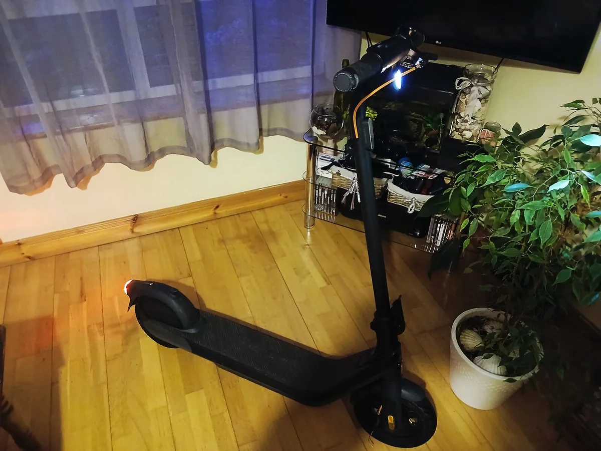 Electric scooter - Image 1