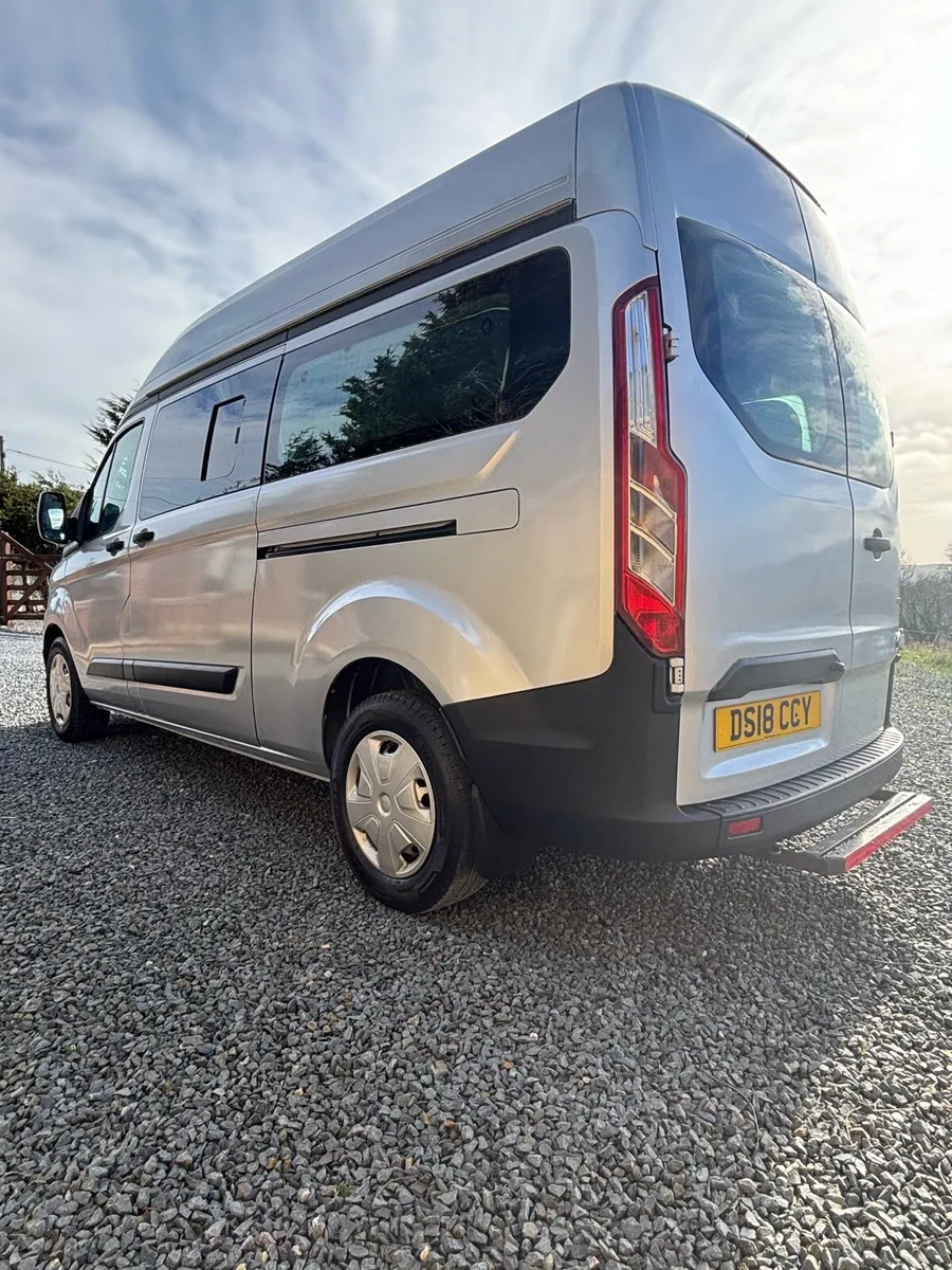 2018 ford transit custom 9 seater minibus - Image 4