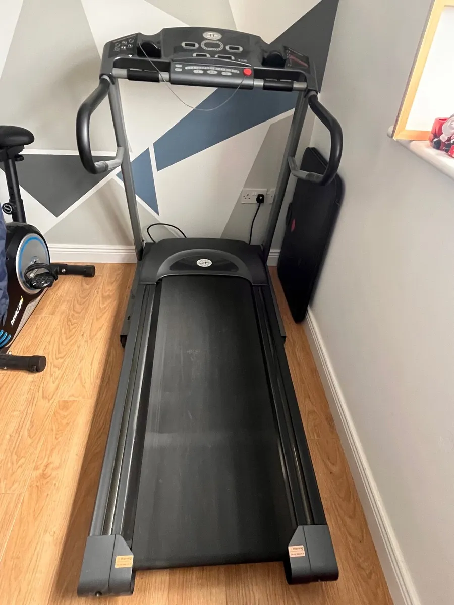Treadmill - Image 1