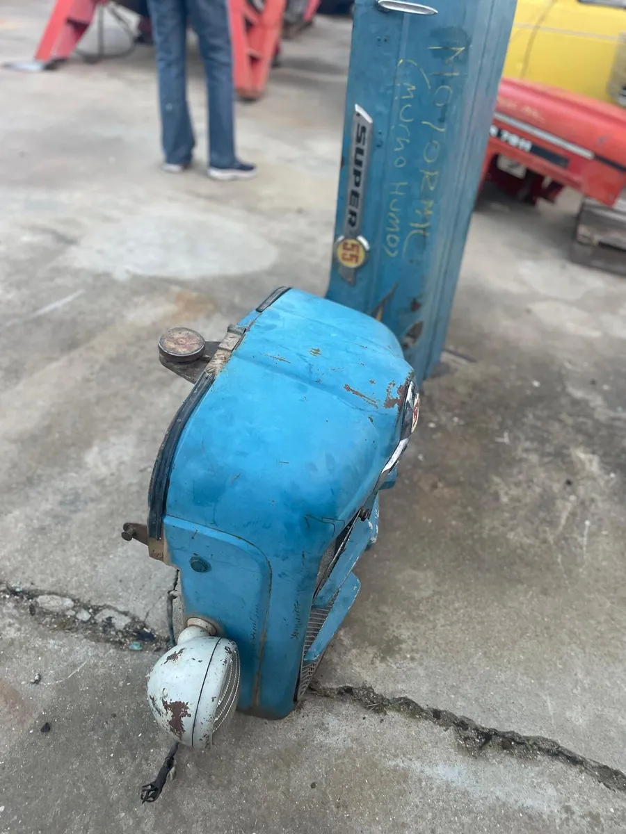 Fordson Major Nose Cone & Bonnet - Image 1