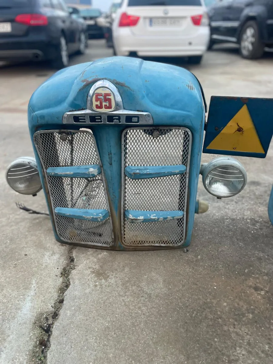 Fordson Major Nose Cone & Bonnet - Image 3