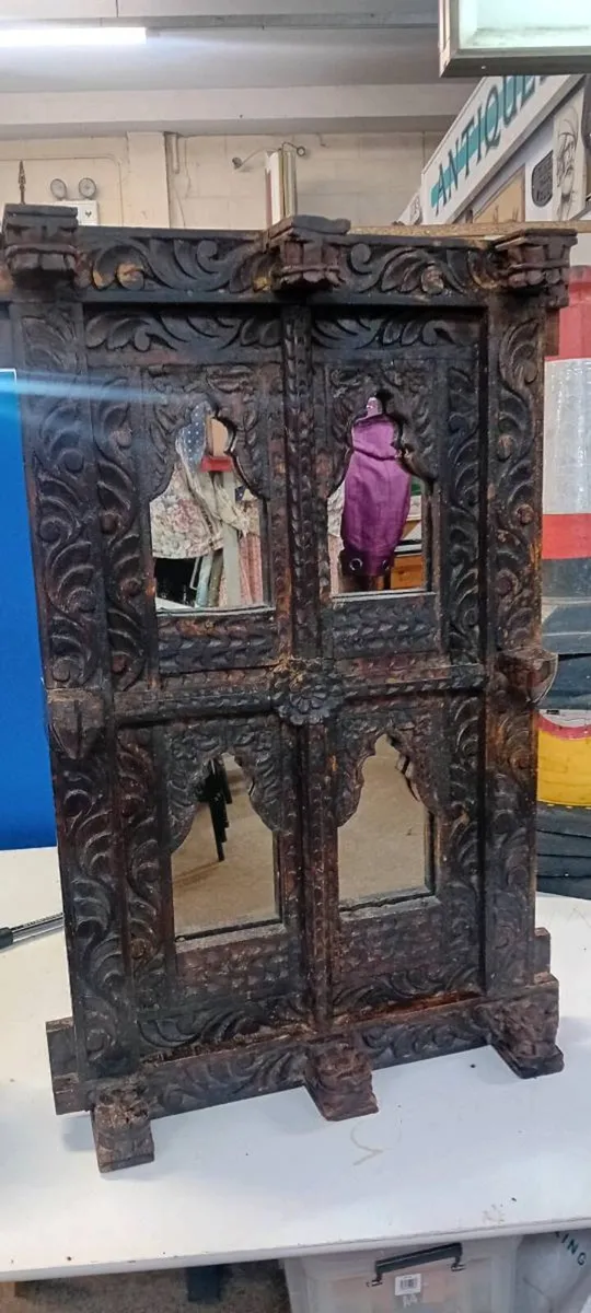 Decorative Carved Jharoka Framed Wall Mirror - Image 1