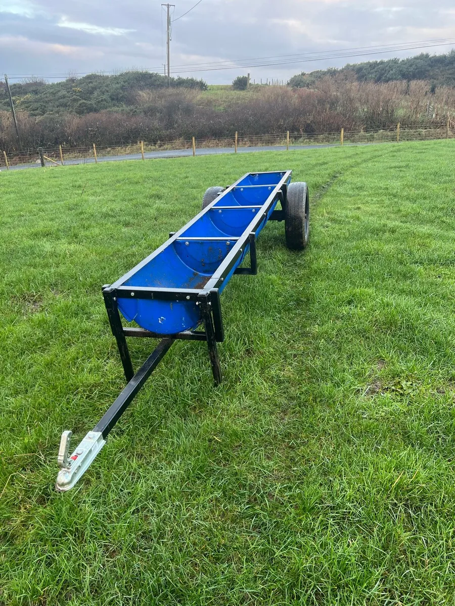 Mobile cattle trough - Image 2