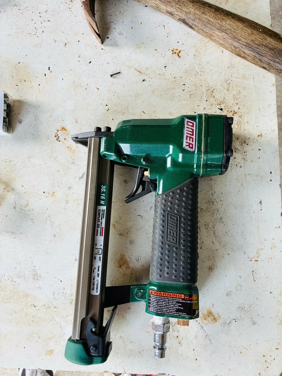 Omer Staple Gun - Image 1