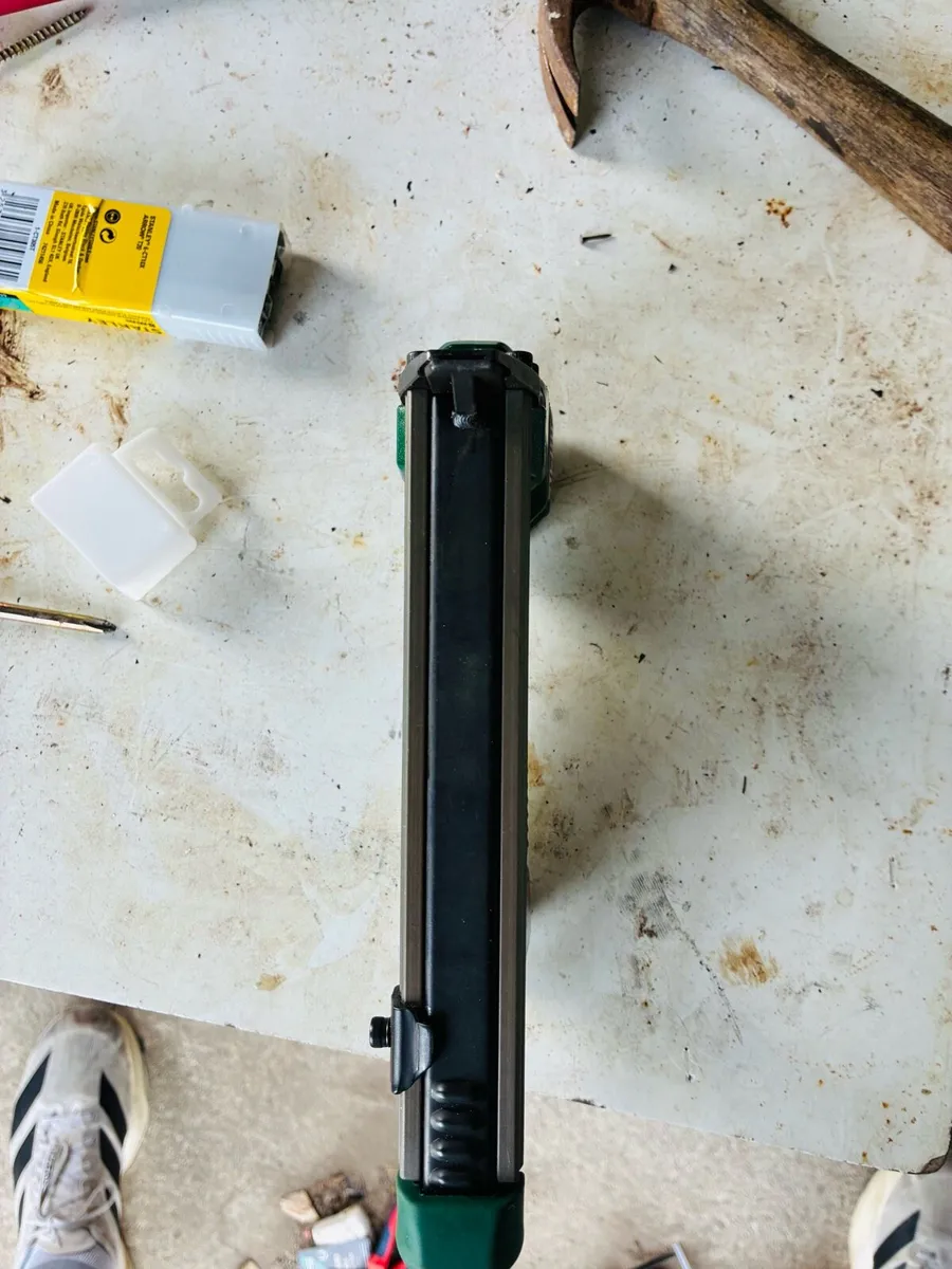 Omer Staple Gun - Image 3