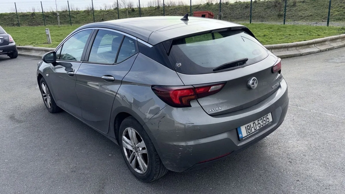 Vauxhall Astra 2018 1.6 CDTI - Image 4