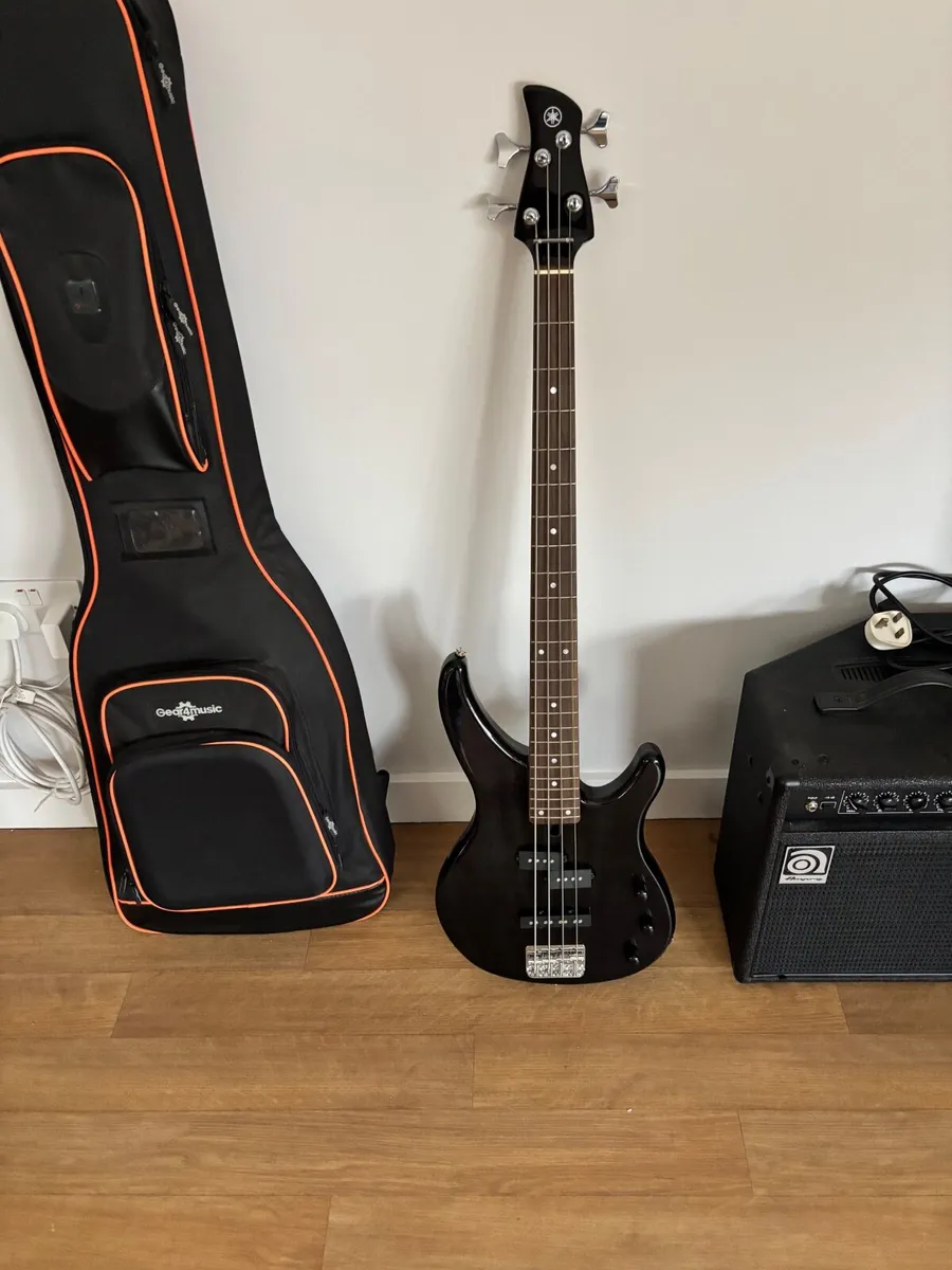 Electric bass guitar - Image 3