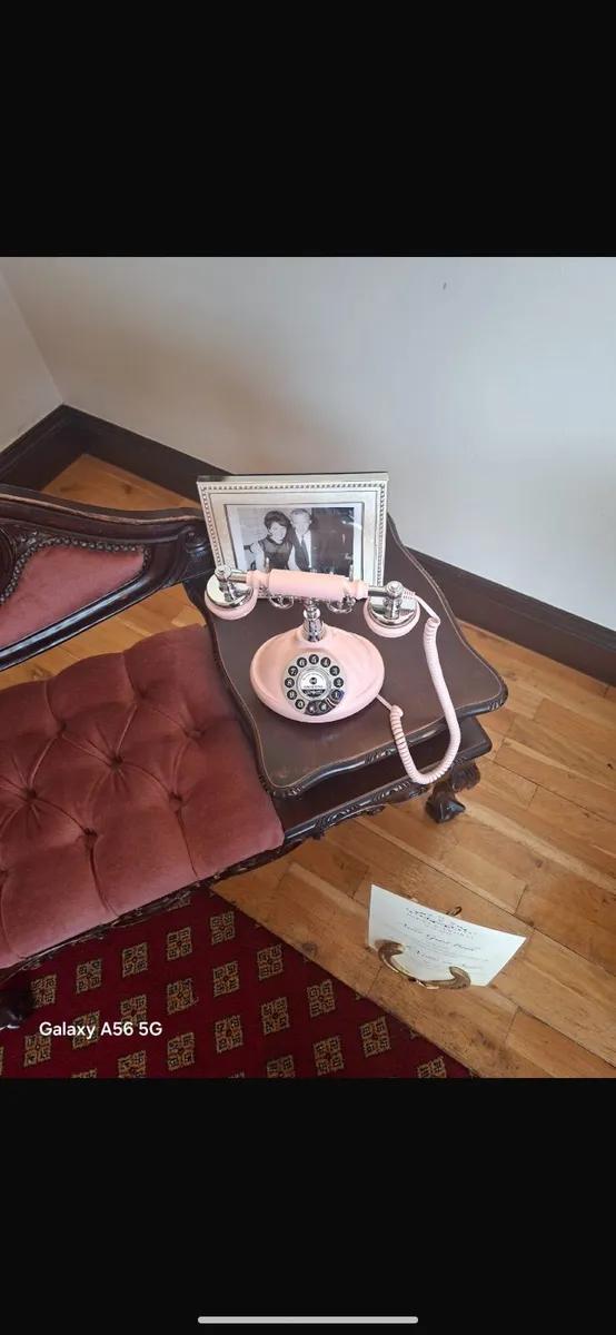 Wedding audio guestbook & antique telephone table - Image 2