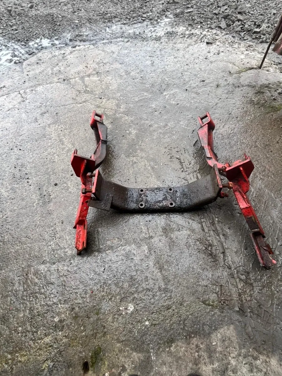 Quicke loader brackets suit 165 - Image 3