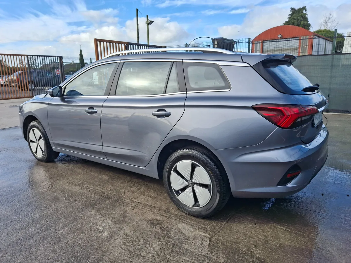 251 MG 5 Ev - Image 4