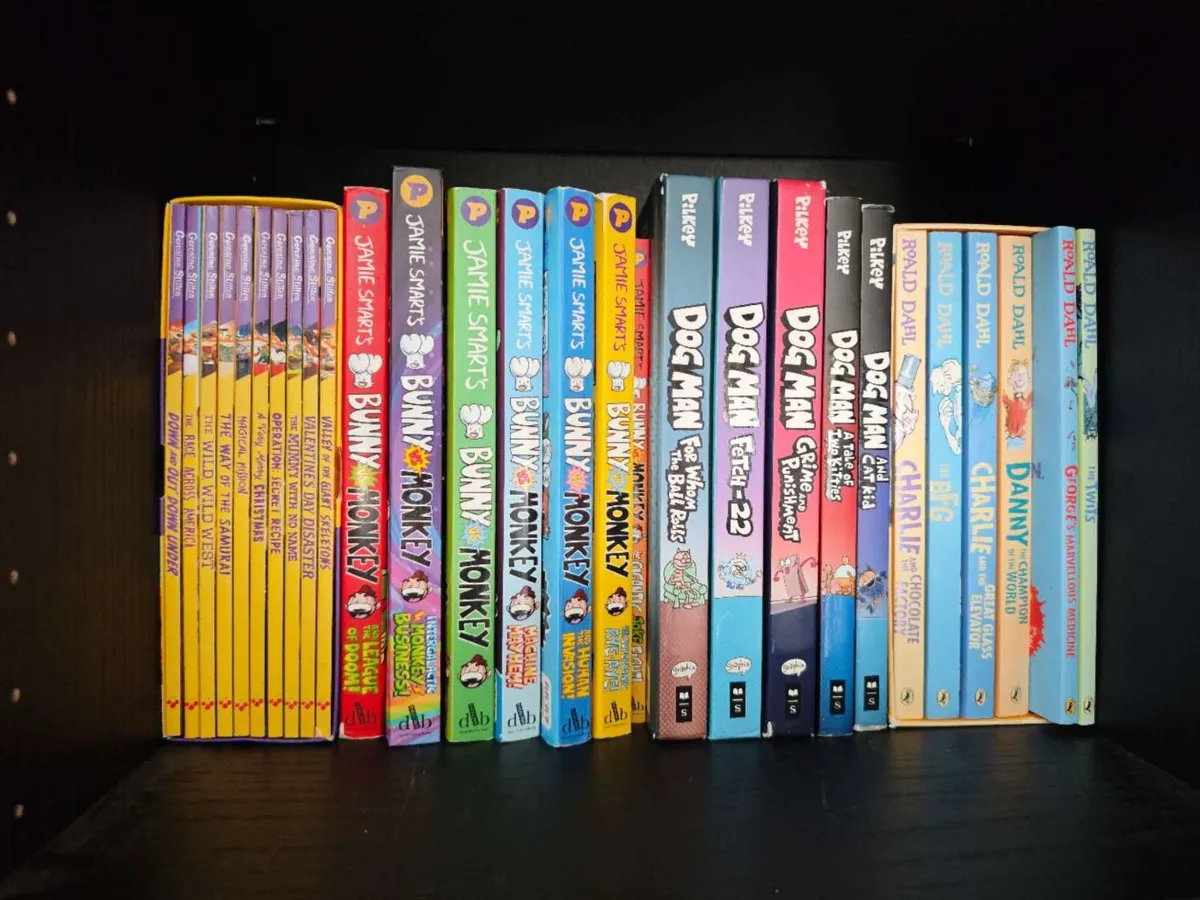 7 Bunny Monkey books free post to Ireland - Image 1