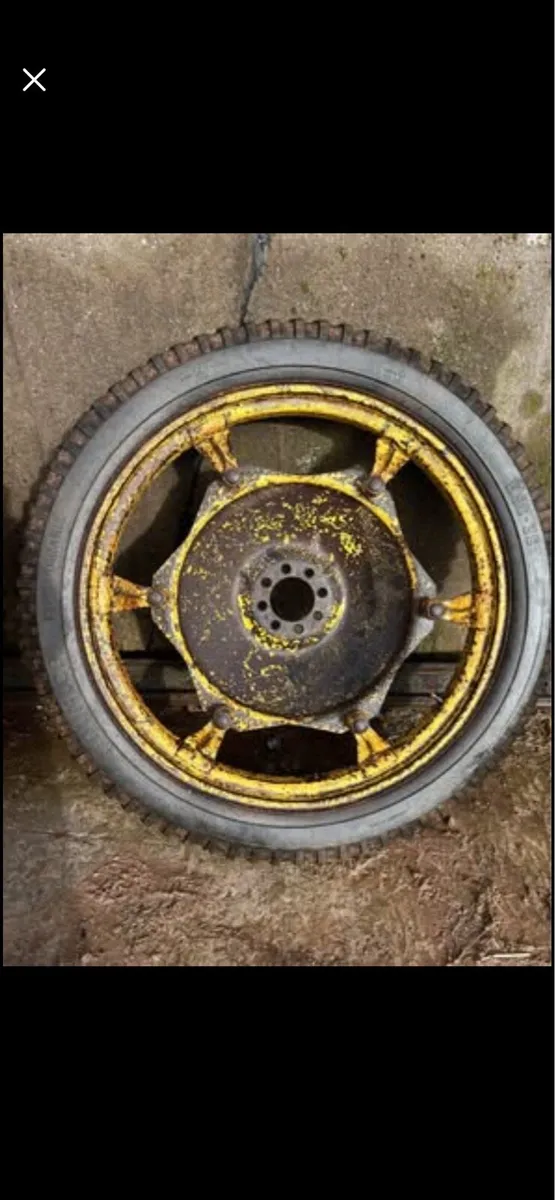 Massey Ferguson 135 Row Crop Tyres - Image 2