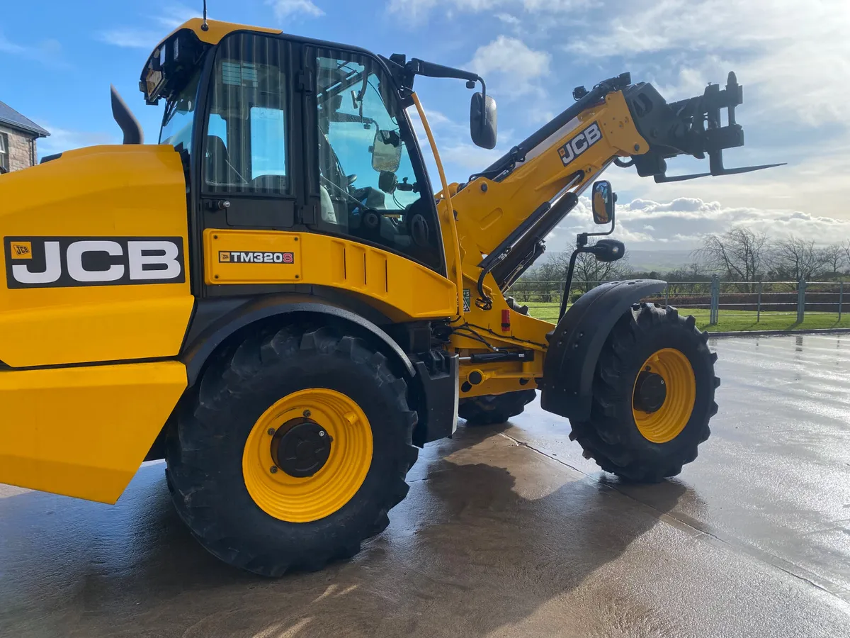 2022 JCB TM320s - Image 4