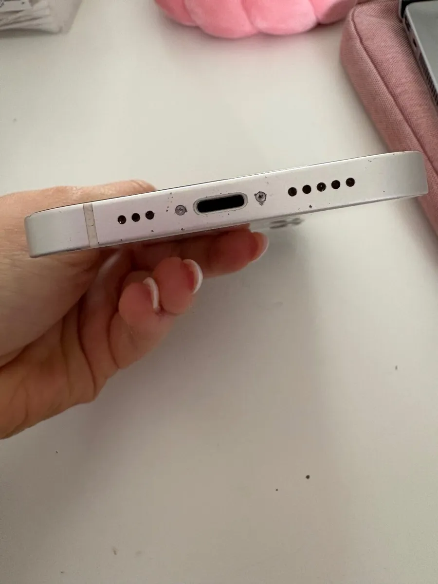 iPhone 12 64GB White - Image 4