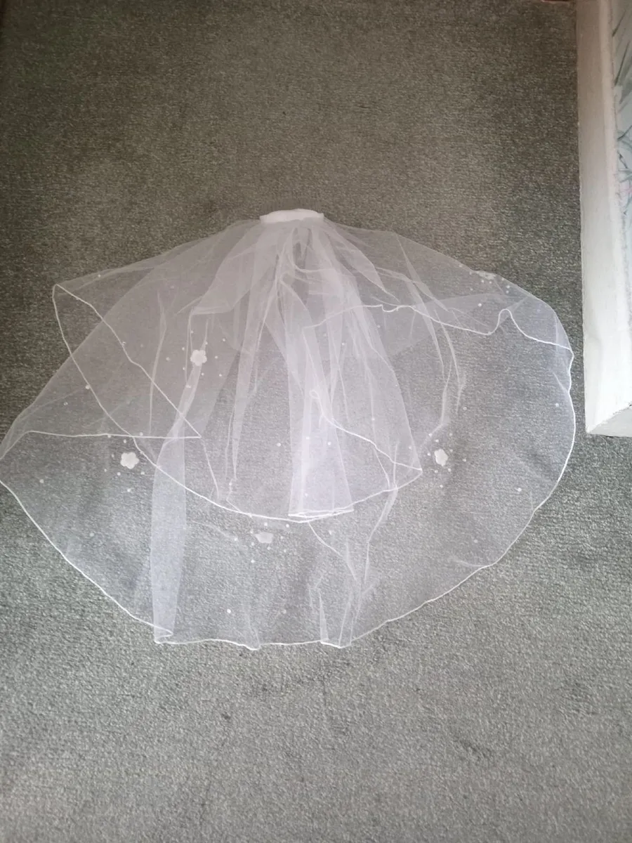 Communion dress - Image 4