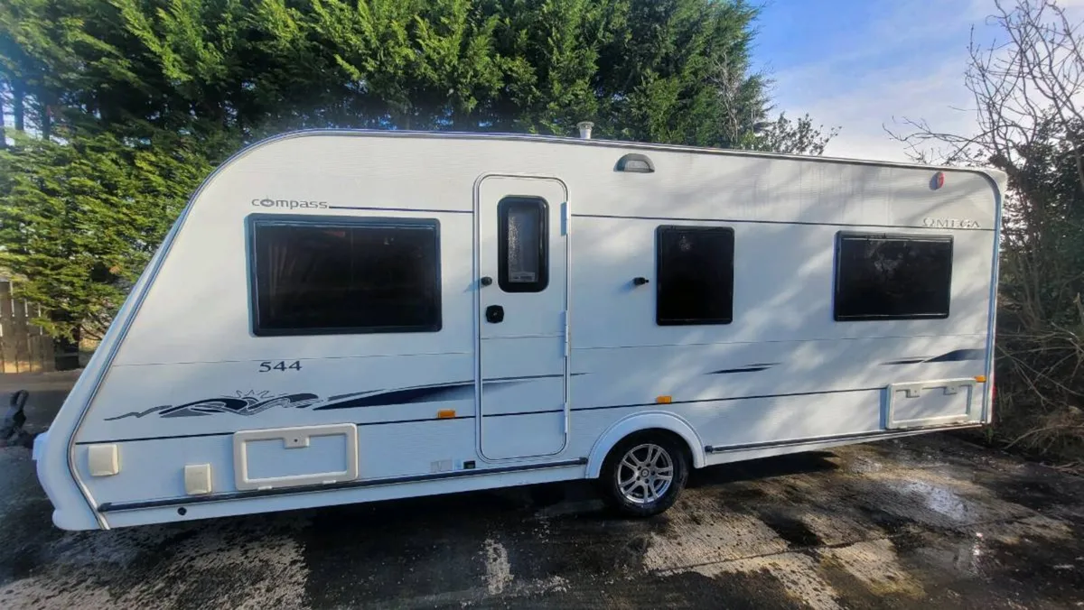 Compass Omega 544 - Image 1