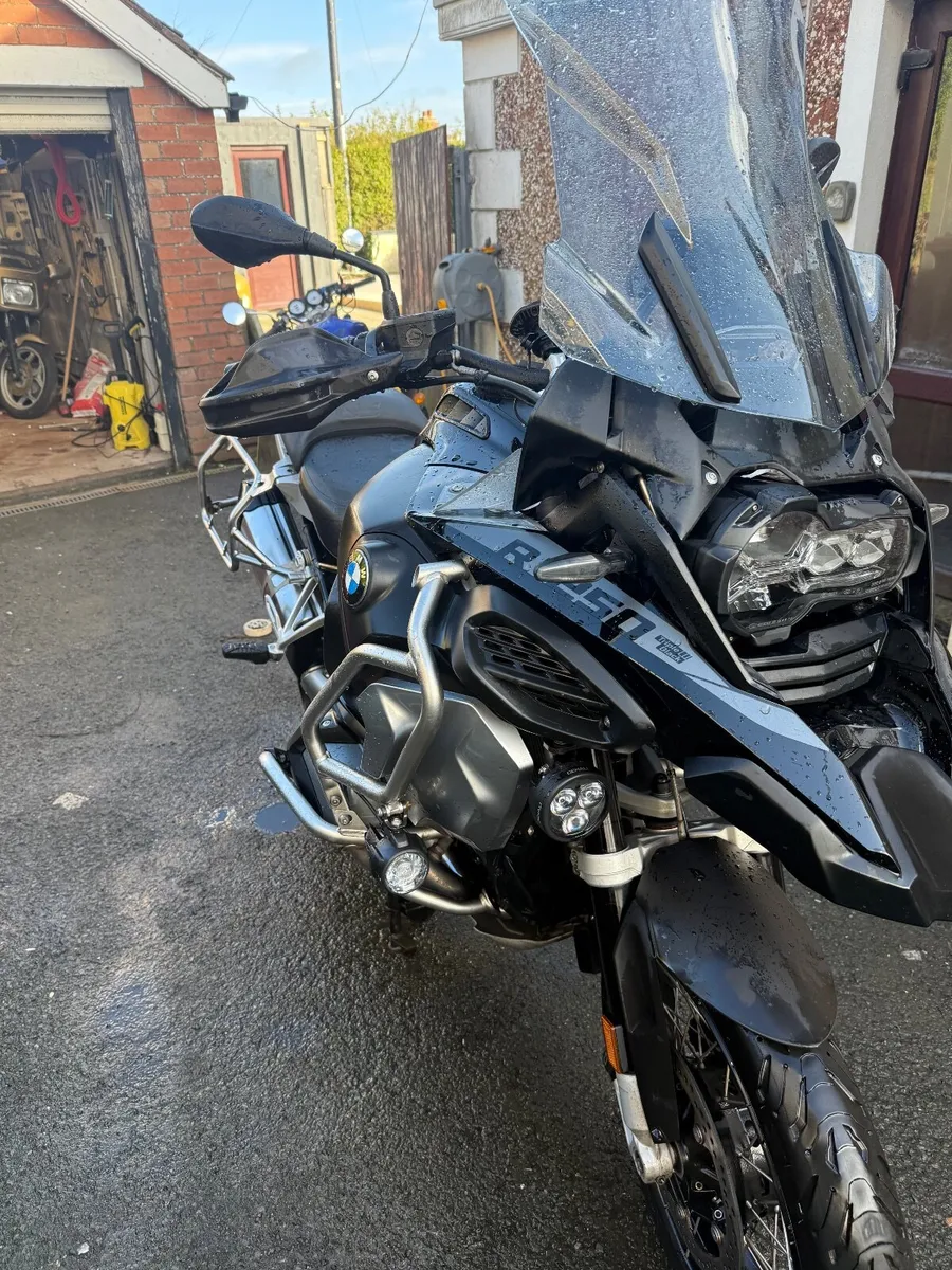 BMW R 1250 GS Adventure 2021 triple Black - Image 3