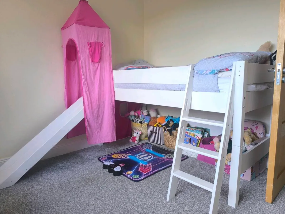 Kids bed - Image 2