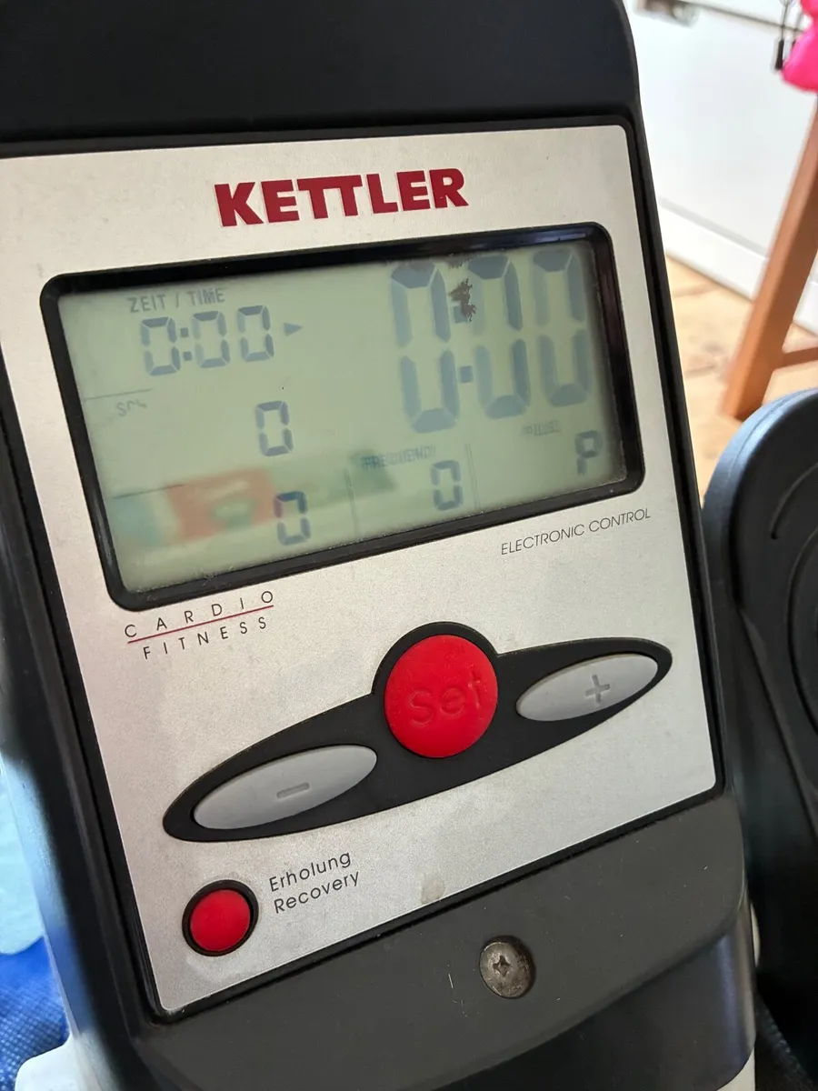 Kettler coach rowing machine - Image 2