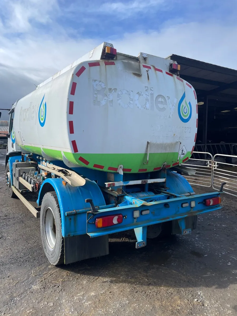 Daf Lf55-220 fuel tanker truck - Image 3