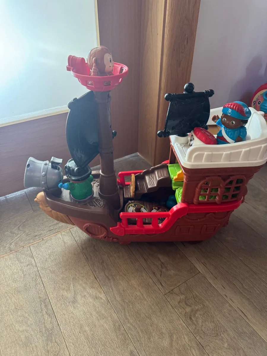 Pirate Ship - Image 1