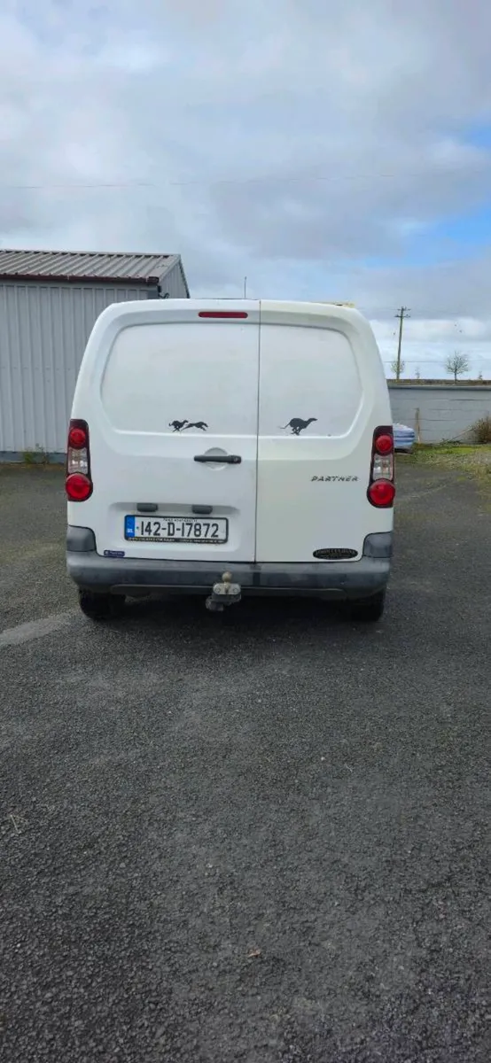 142 Peugeot Partner Van - Image 3