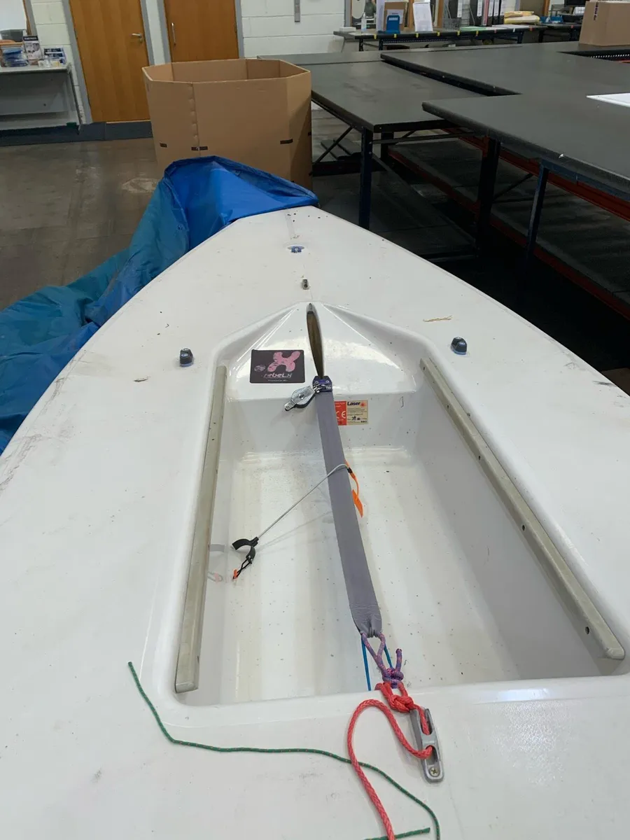 Laser Dinghy - Full Set with 2 sail rigs - Image 1