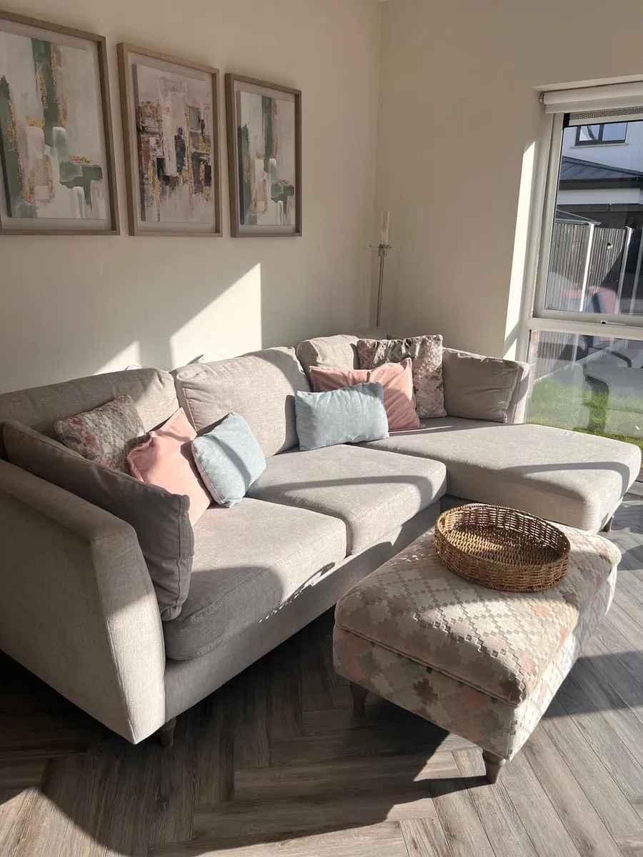 Chaise Sofa - Image 3