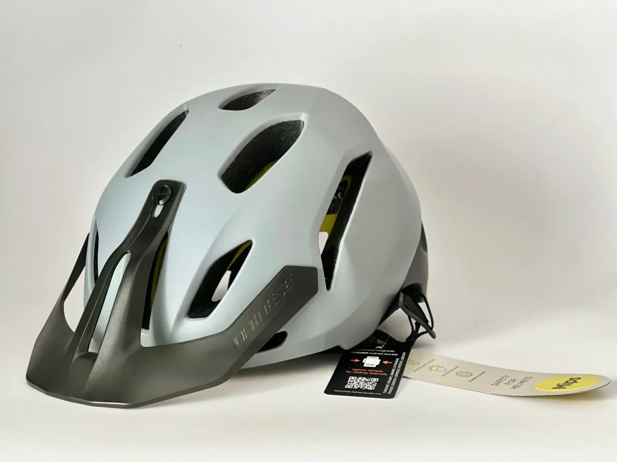 Dainese Linea 03 MIPS MTB Helmet – Brand New - Image 3