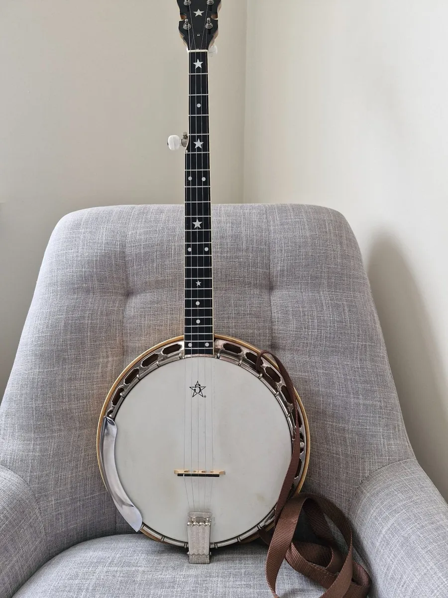 Banjo - Image 1