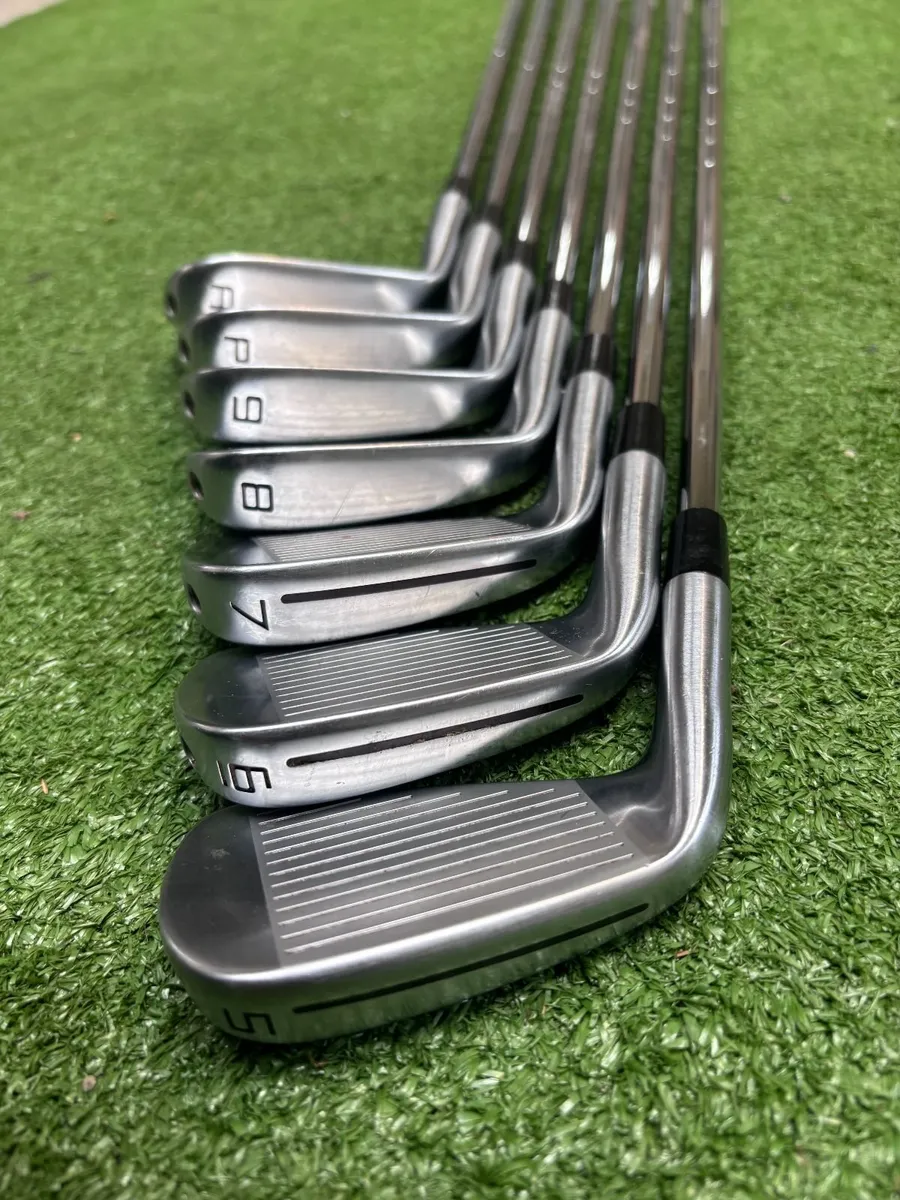 TaylorMade P770 (2020) RH Iron Set (5–AW) – €500 - Image 1
