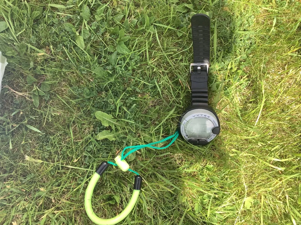 Scuba diving equipment - Image 4