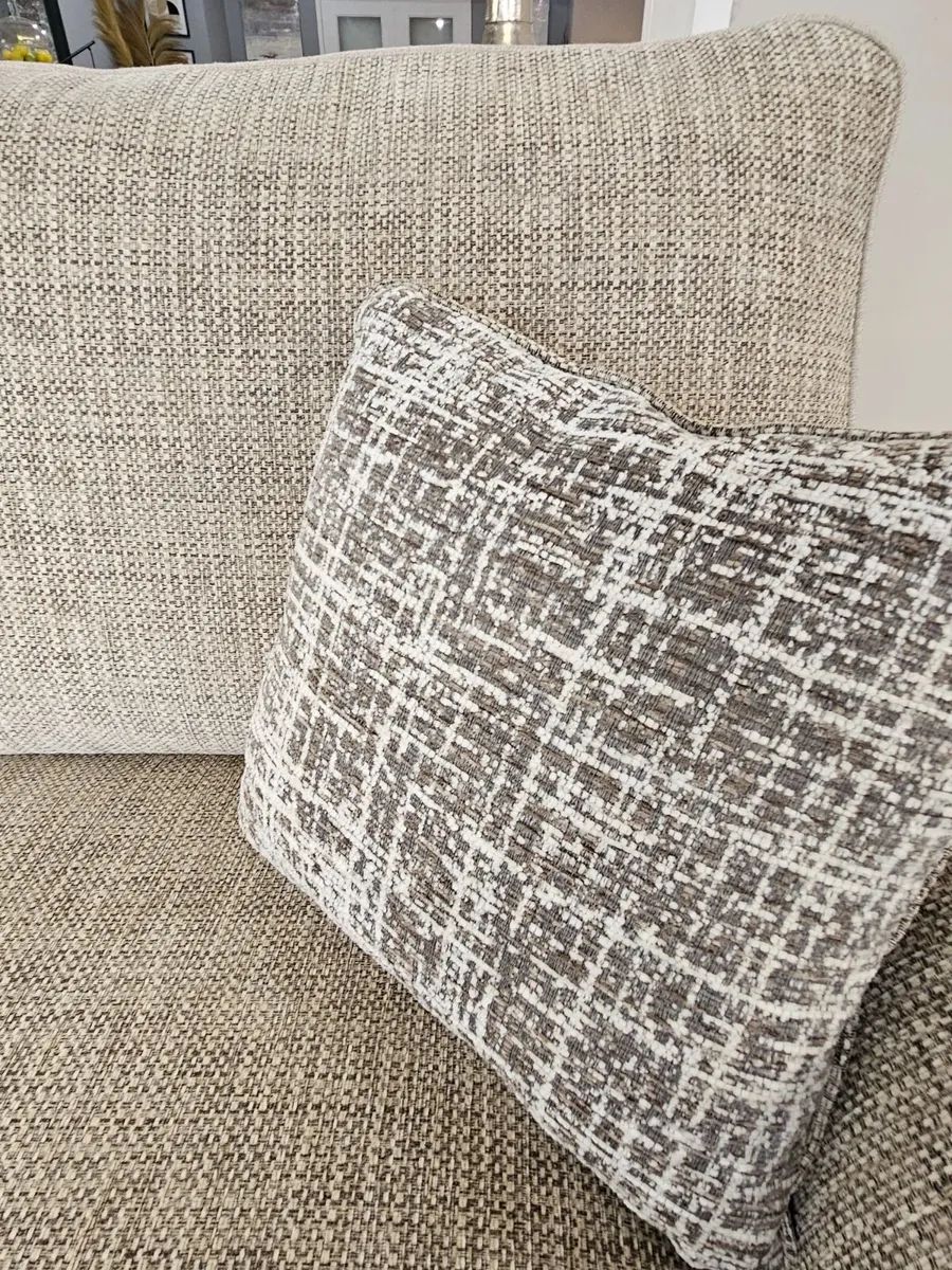 Sofa and 2 armchairs - Image 3