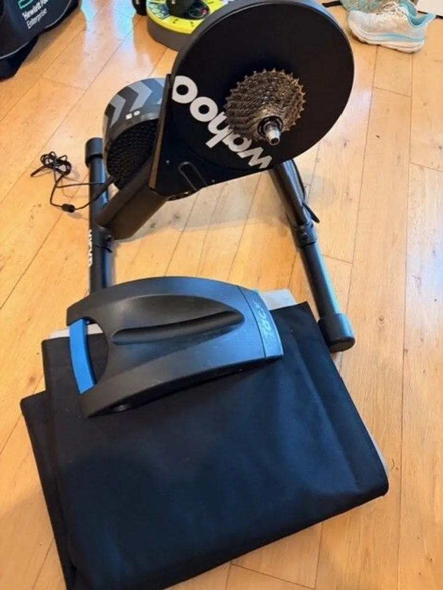 Wahoo Kickr Core 2 Bundle - Image 1