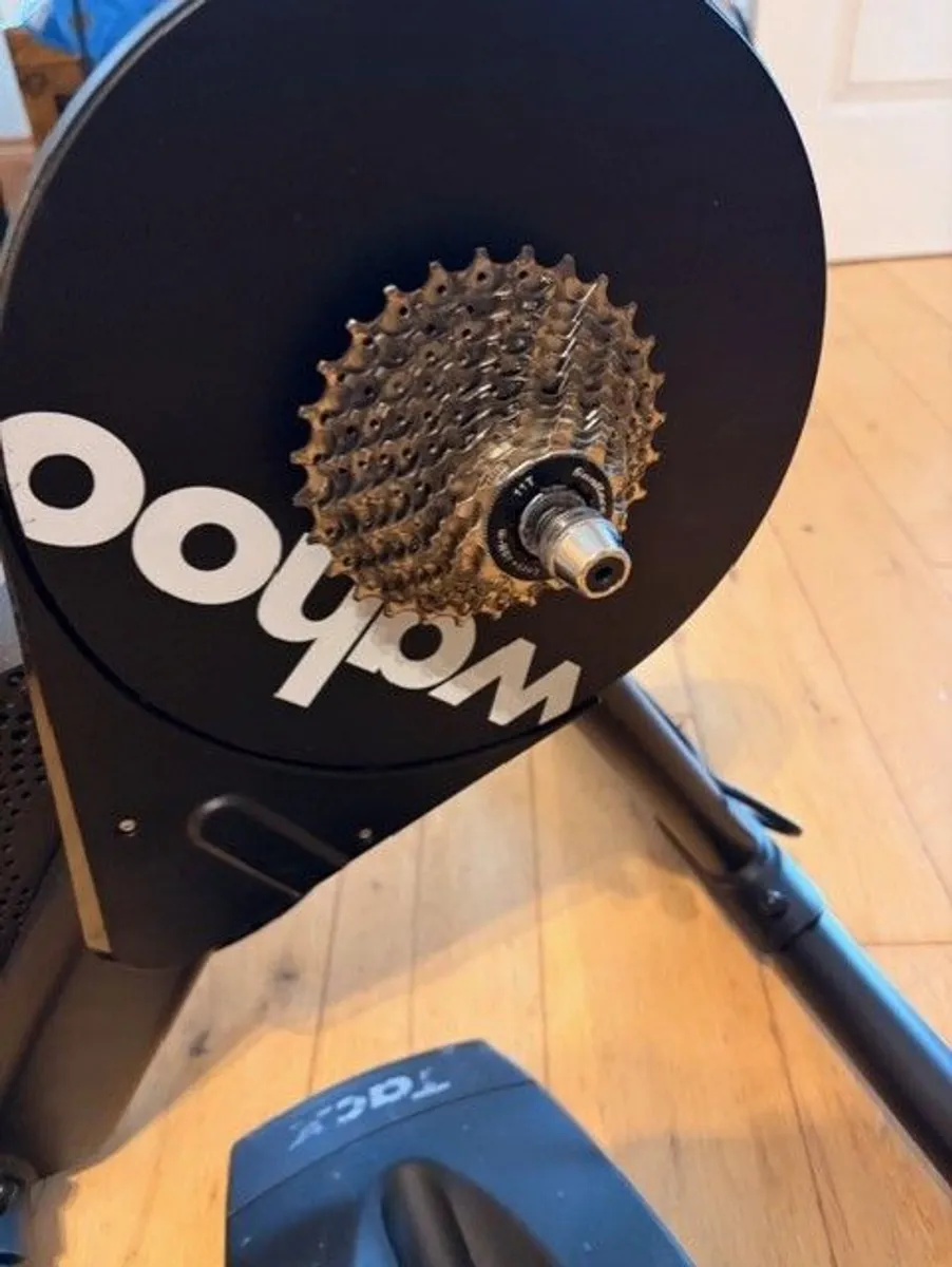 Wahoo Kickr Core 2 Bundle - Image 2