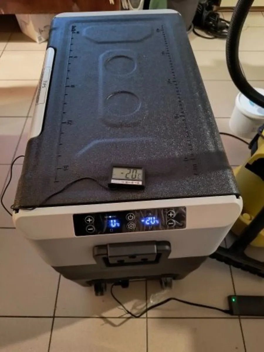 12V Compressor fridge for boat - Image 3