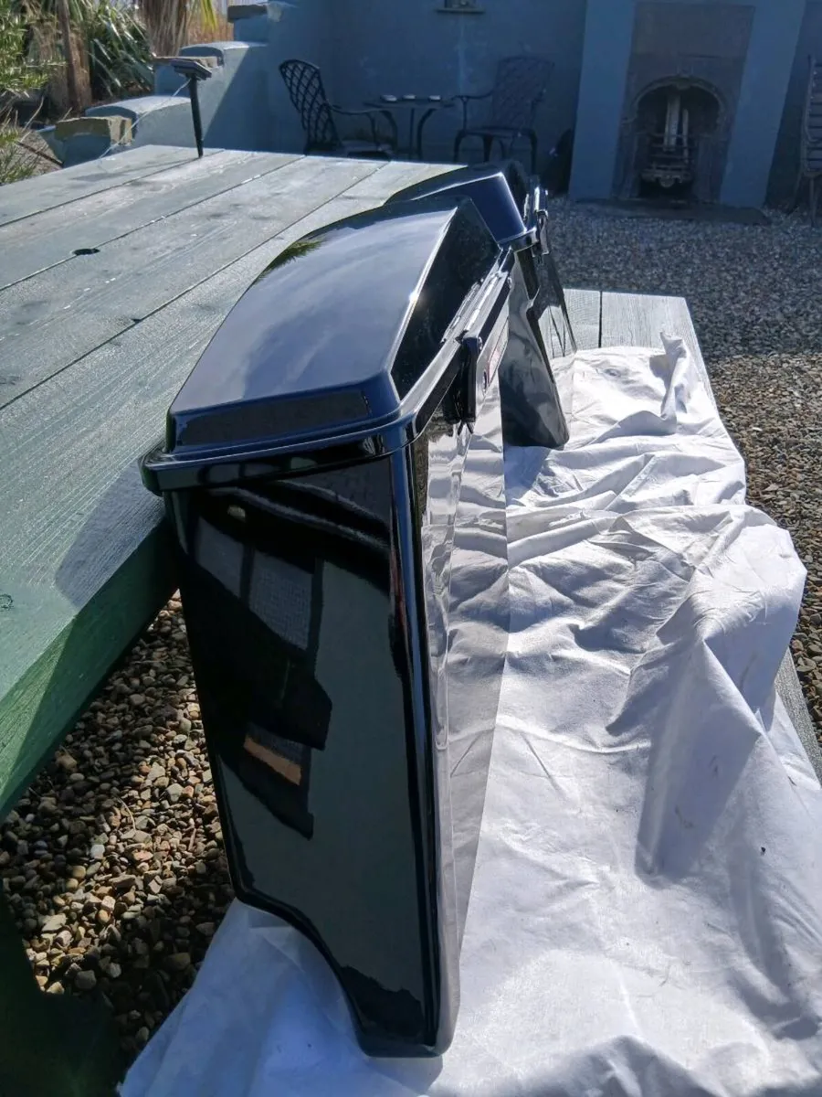 Harley Touring custom Boxes New - Image 3
