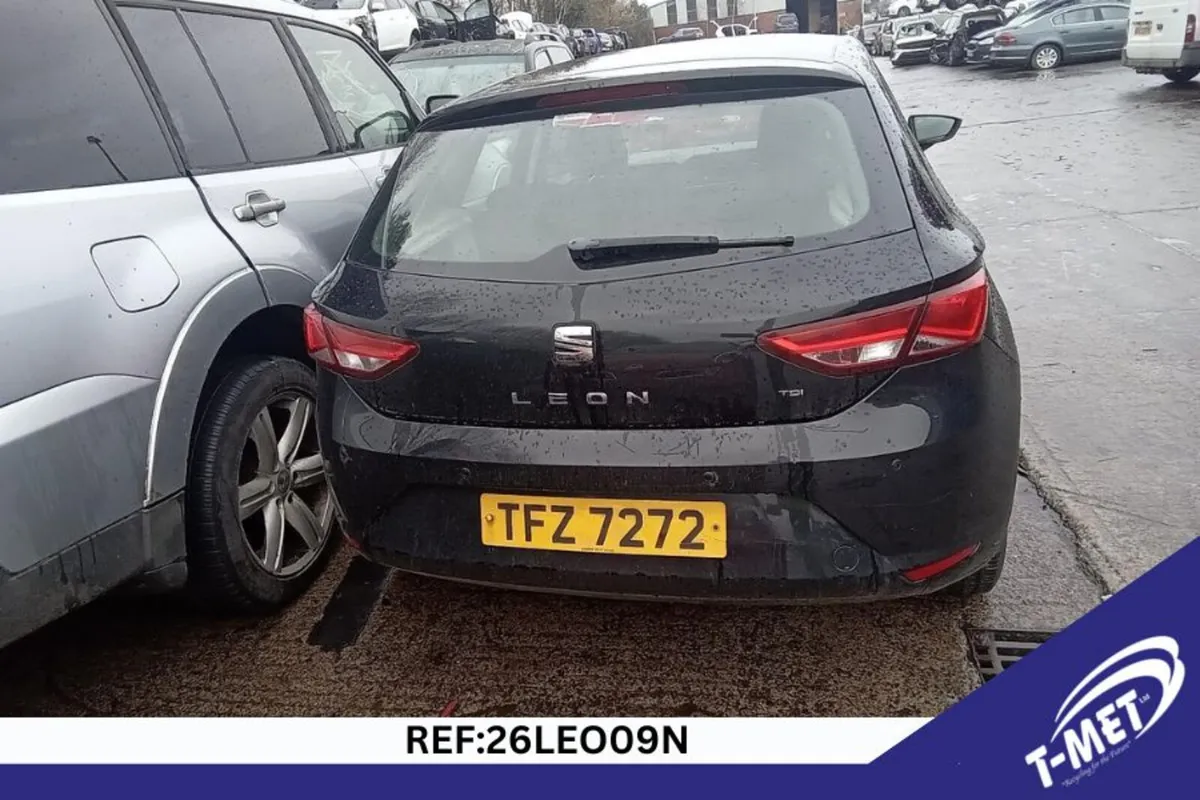 2013 SEAT LEON BREAKING FOR PARTS - Image 4