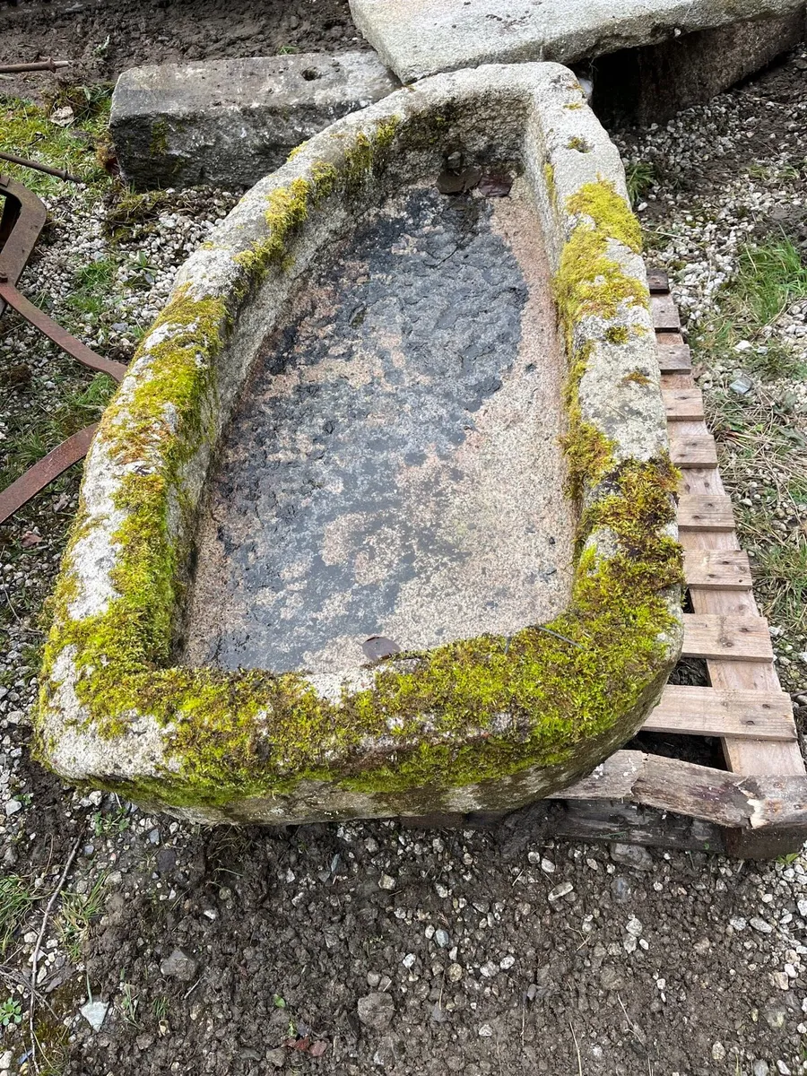 Antique granite trough - Image 1