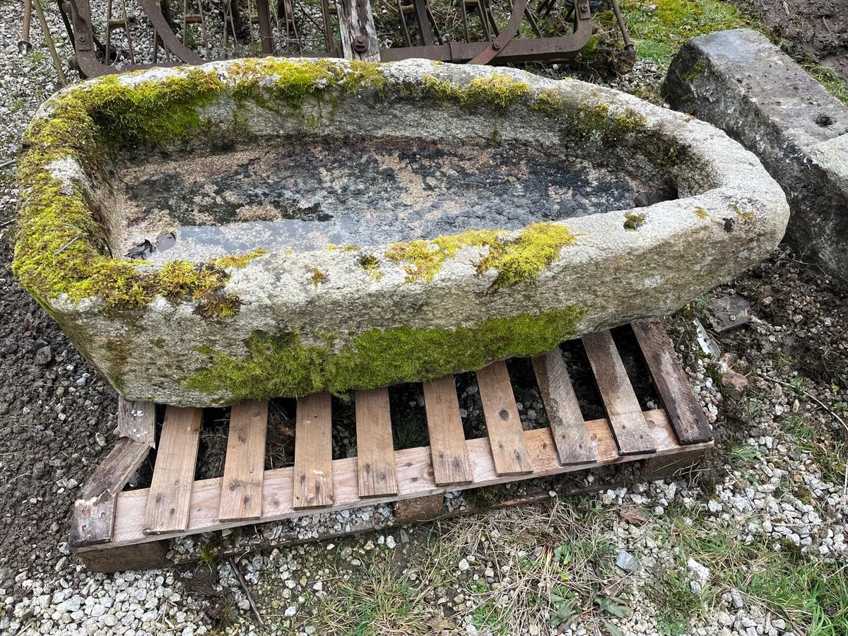 Antique granite trough - Image 2