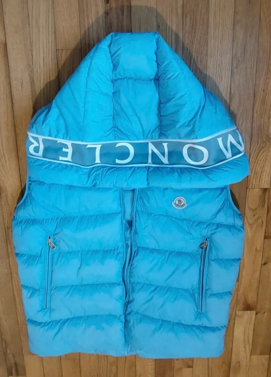 Moncler gilet - Image 2