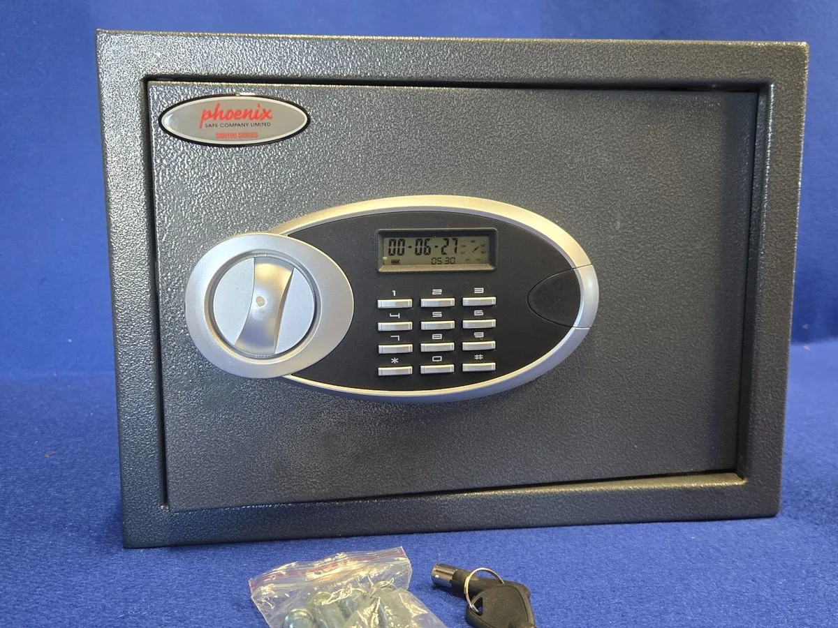 Safes - Image 1