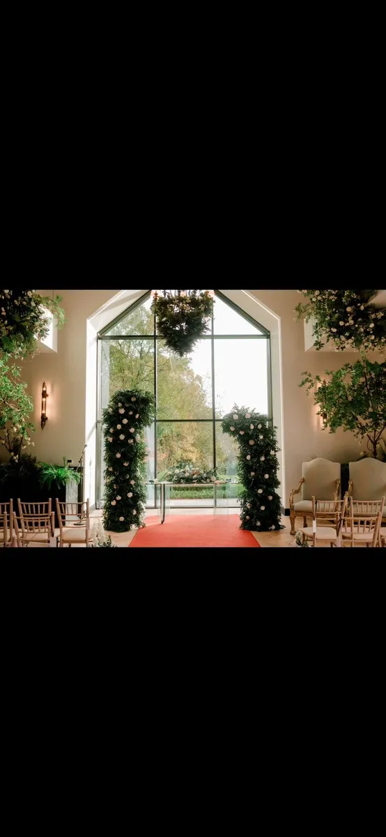 Wedding Flower Arrangements and Flower Arch - Image 1