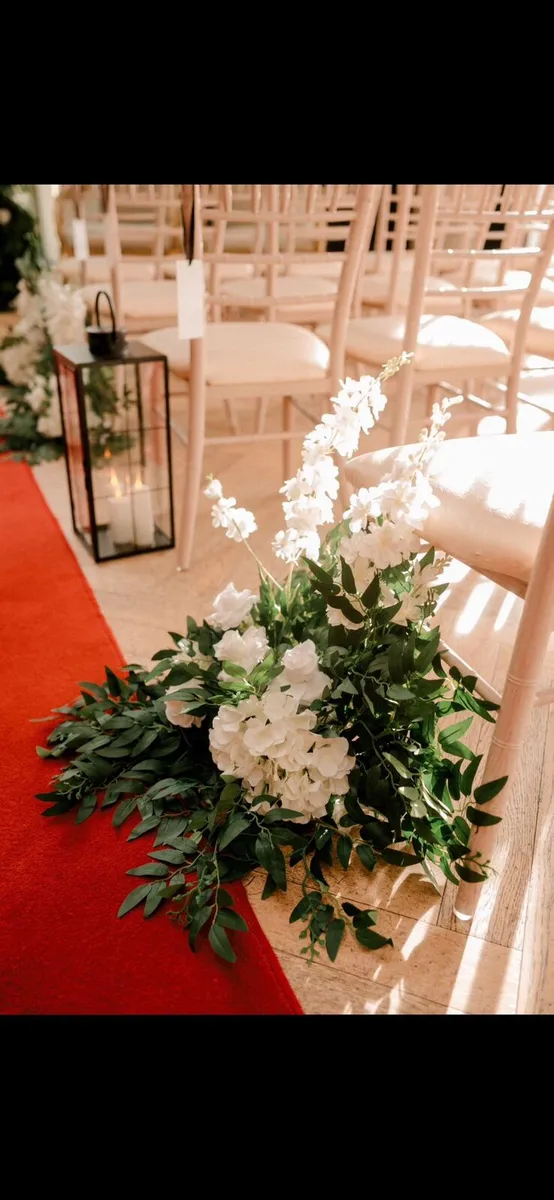 Wedding Flower Arrangements and Flower Arch - Image 2
