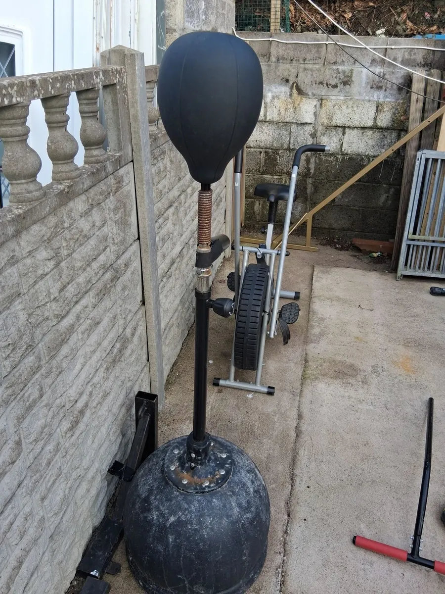 Gym equipment - Image 3